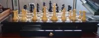Gehuseform dem Chess-Master nachempfunden, Mahagoni/Ahorn/Ebenholz, Hochglanzlack